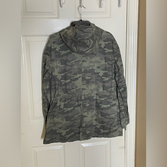 Universal Thread Womens XL Green Camo Camouflage Utility Field Jacket Coat‌‌‌‌‌ - Picture 5 of 13